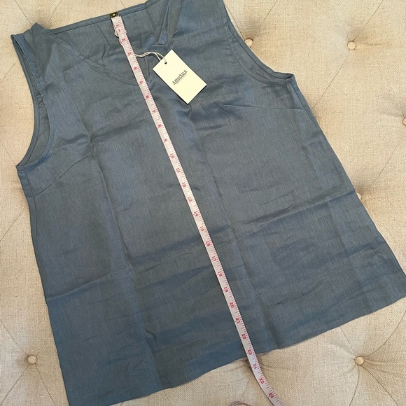 NWT Blue Linen Sleeveless V Neck Tank Top - Size S - Picture 3 of 5